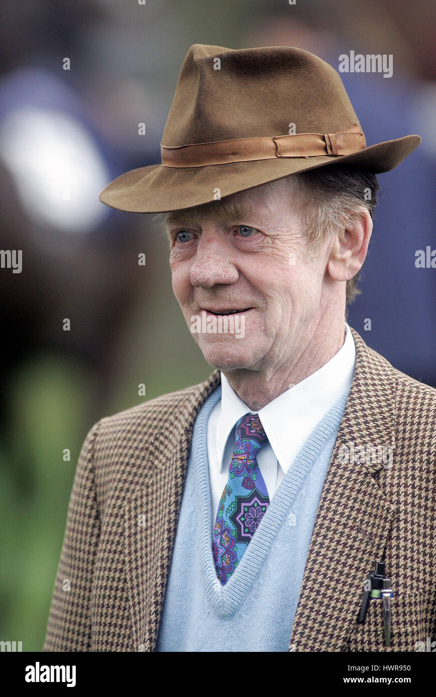 BRIAN MCMAHON, entraîneur de chevaux de course HIPPODROME DE NEWMARKET NEWMARKET 12 Avril 2005 Banque D'Images