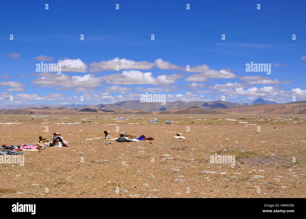 Passer sur 5200 mètres de haut en tibétain himalays - vue sur la montagne Banque D'Images