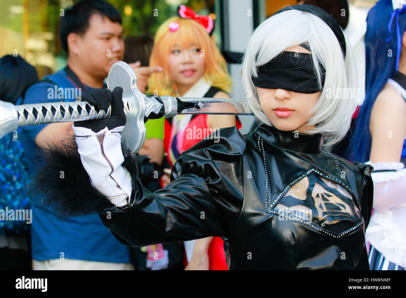 Bangkok - Dec 12 : Un cosplay anime japonais posent sur février 12, 2017 à Central World, Bangkok, Thaïlande. Banque D'Images