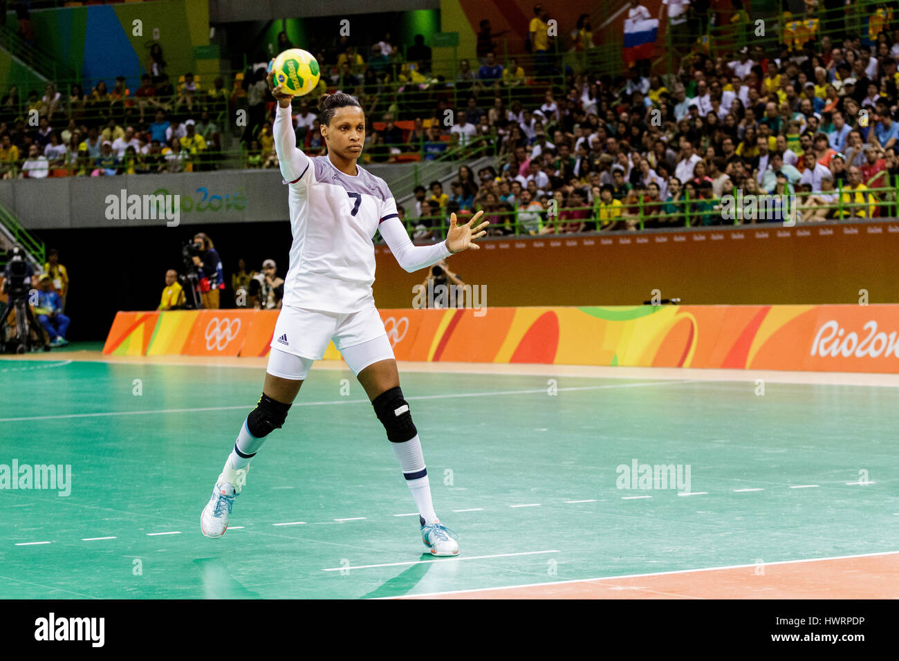 Rio de Janeiro, Brésil. 20 août 2016 Allison Pineau (FRA) # 7 Mise en concurrence dans le handball féminin finale or la Russie contre la France à l'Olympi 2016 Banque D'Images