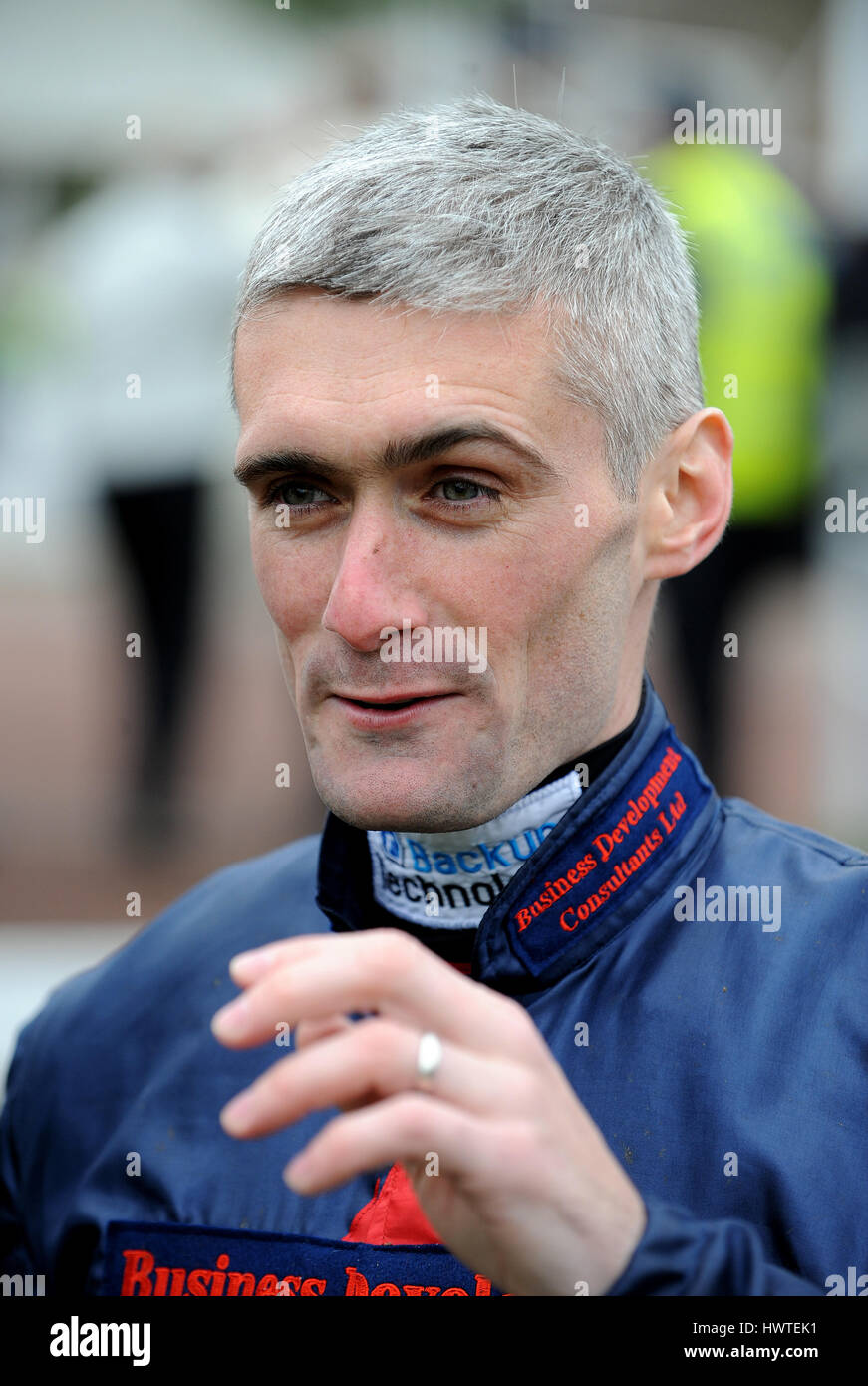 PAUL MULRENNAN JOCKEY JOCKEY HIPPODROME DE YORK YORK ANGLETERRE 15 Mai 2013 Banque D'Images