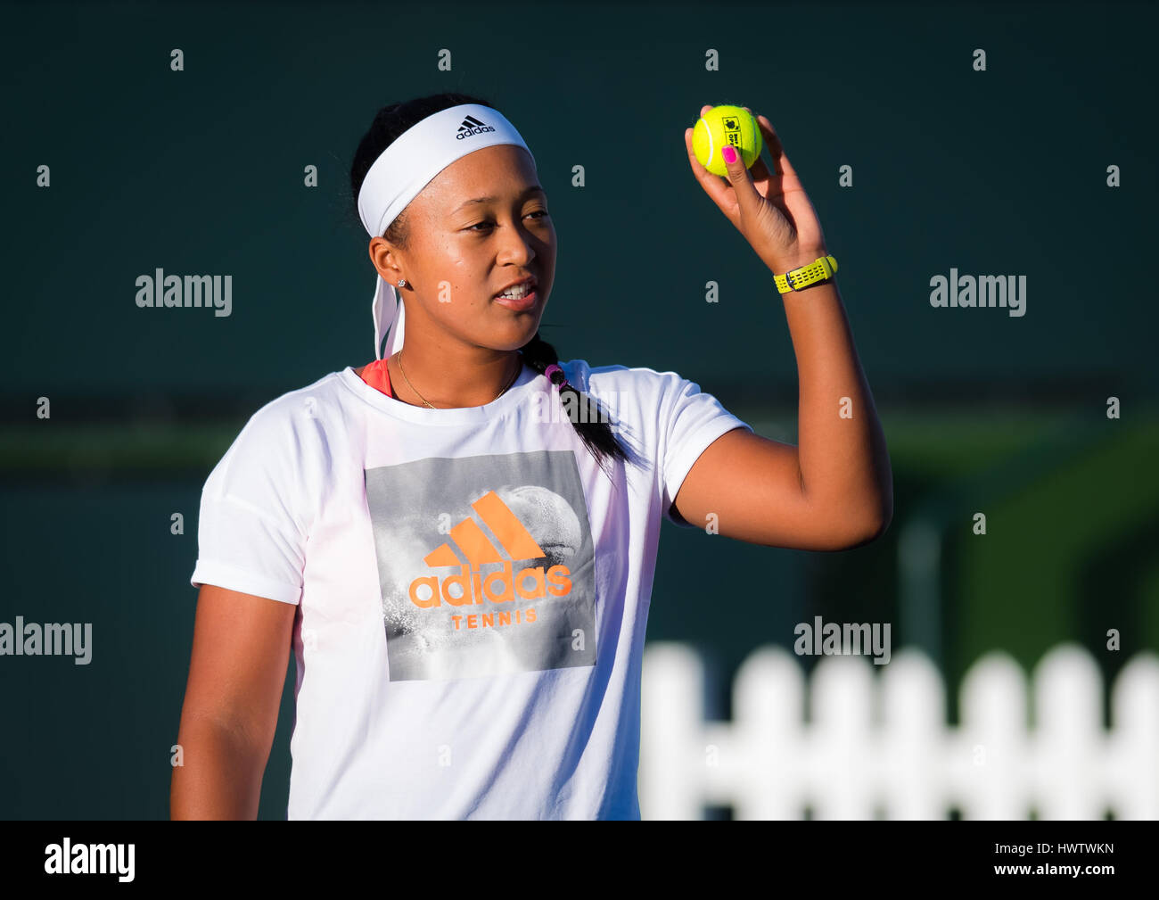 Indian Wells, États-Unis. 6 mars, 2017. Naomi Osaka en action à la BNP Paribas Open 2017 Premier tournoi WTA Obligatoire © Jimmie48 Photographie Banque D'Images