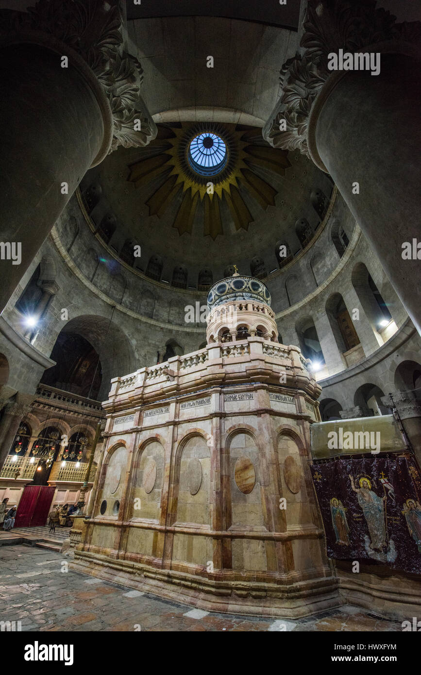 La tombe de Jésus (édicule) dans l'église du Saint Sépulcre, Jérusalem