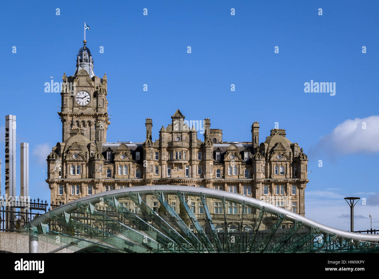 Balmoral Hotel sur une journée ensoleillée Banque D'Images