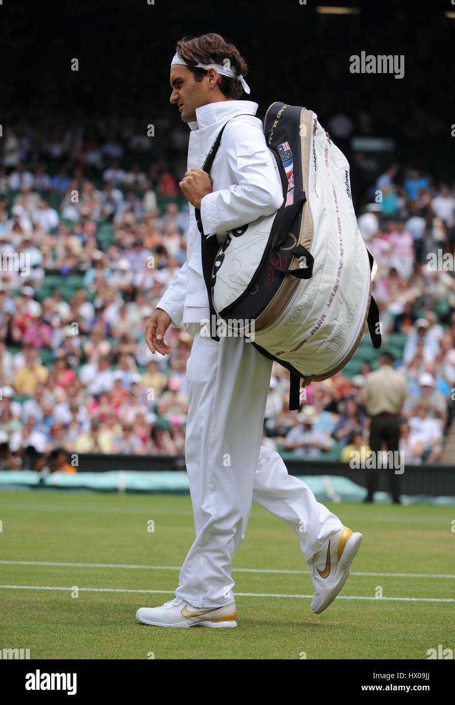 Promenades sur ROGER FEDERER WIMBLEDON LONDRES ANGLETERRE COUR SUISSE 26 Juin 2009 Banque D'Images