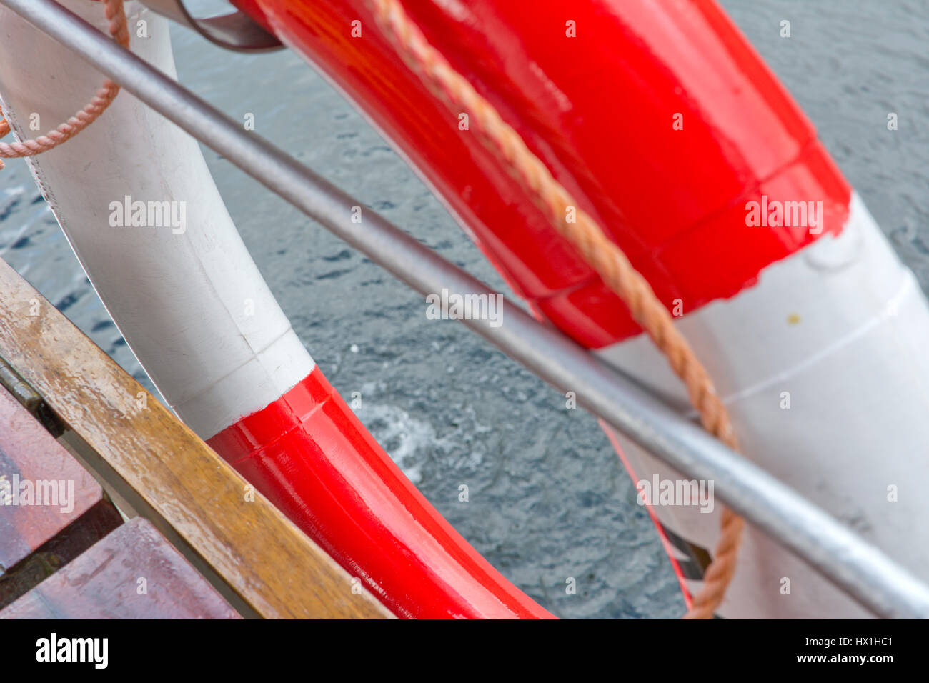 Bouée sur le vapeur "sur Ullswater, Lake District, Cumbria, Angleterre, Royaume-Uni Banque D'Images