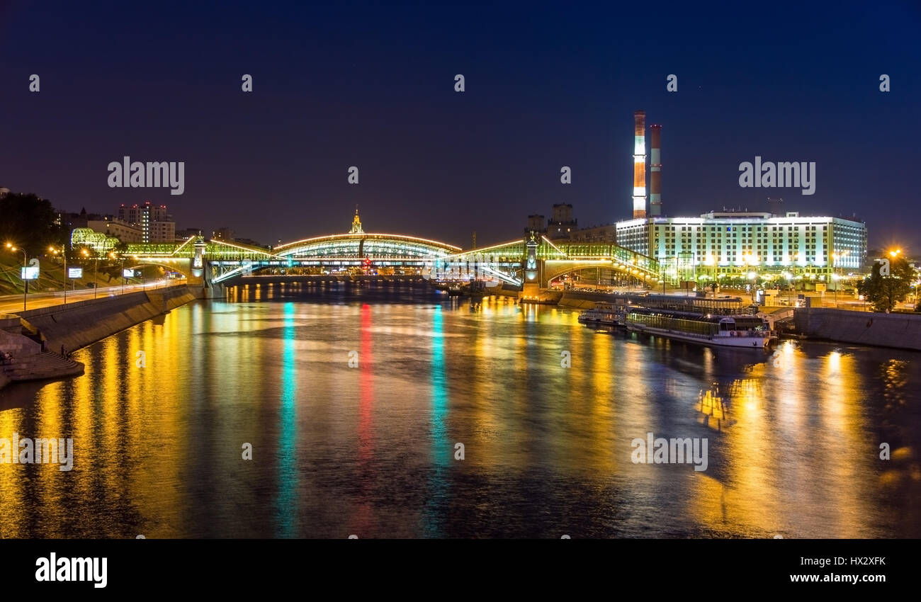 Bogdan Khmelnitski (Pont ferroviaire) à Moscou Banque D'Images