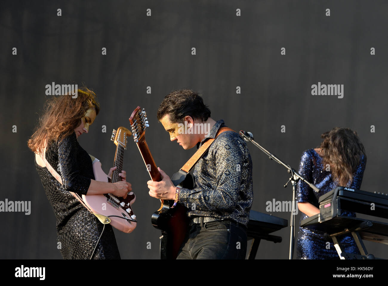 BENICASSIM, ESPAGNE - 17 juil : Moodoid (fusion rock band) en concert au Festival le 17 juillet 2015 à Benicassim, Espagne. Banque D'Images