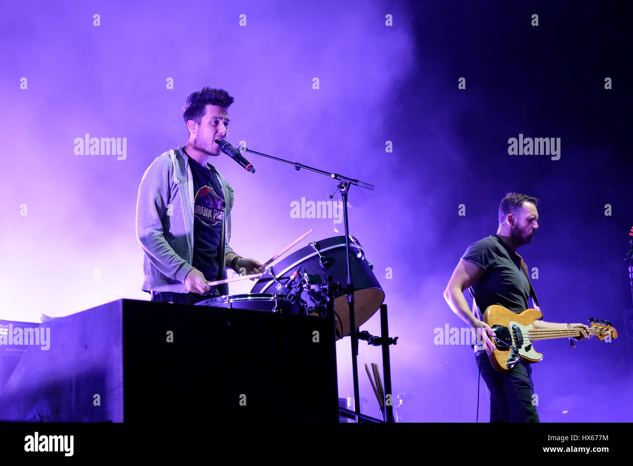 BENICASSIM, ESPAGNE - Juillet 19 : Bastille (pop) en concert au Festival le 19 juillet 2015 à Benicassim, Espagne. Banque D'Images