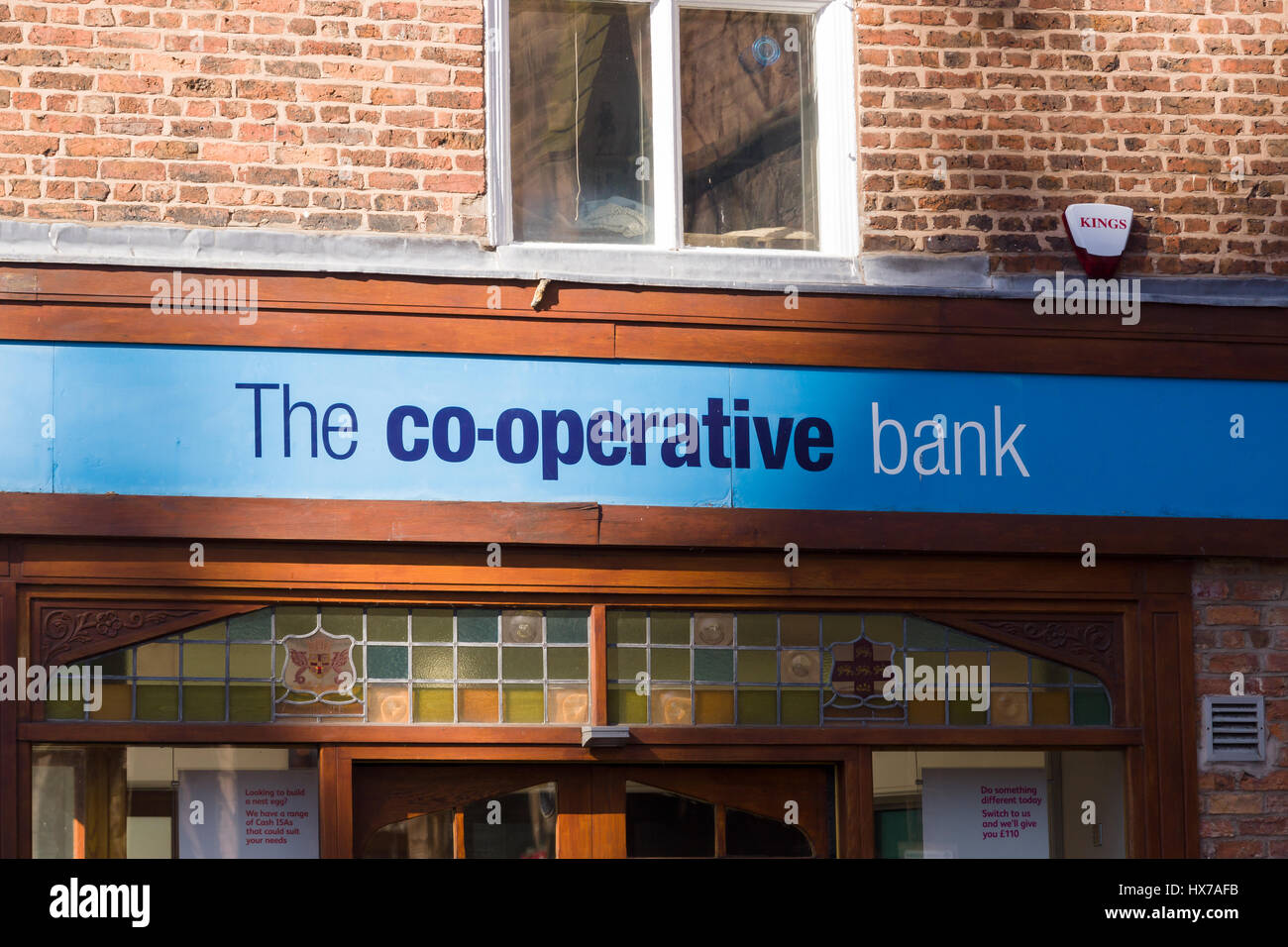 Co operative bank branch Banque de photographies et d’images à haute