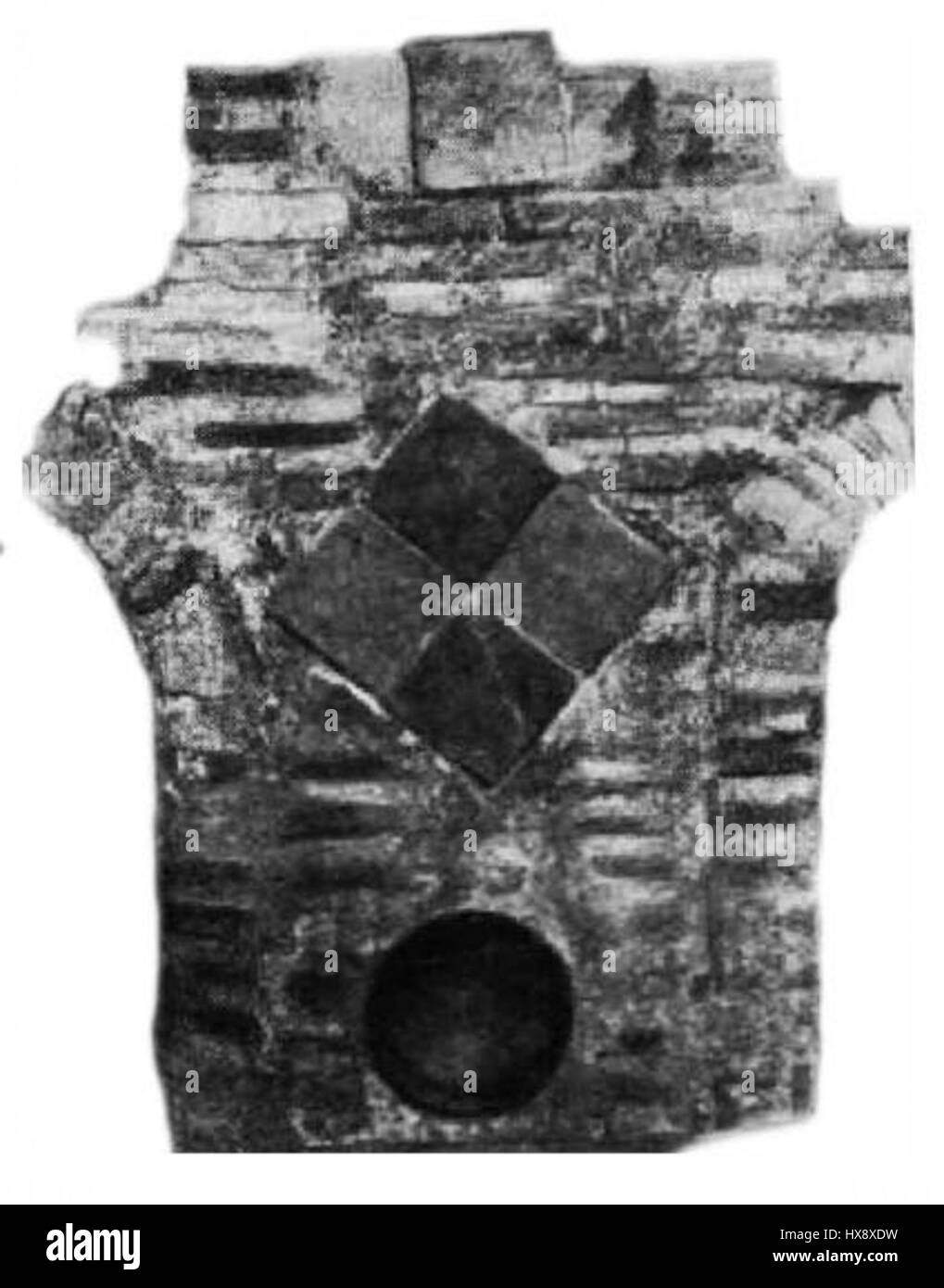 C'est une photographie d'Igor Vasilyevich Dablitsky, de la série 'Neuzheli VSE' (traduit par 'est-ce vraiment tout ?'). L’œuvre fait probablement partie d’une exploration artistique plus large de la vie quotidienne, capturant des moments poignants ou des réflexions sur les expériences humaines. Banque D'Images