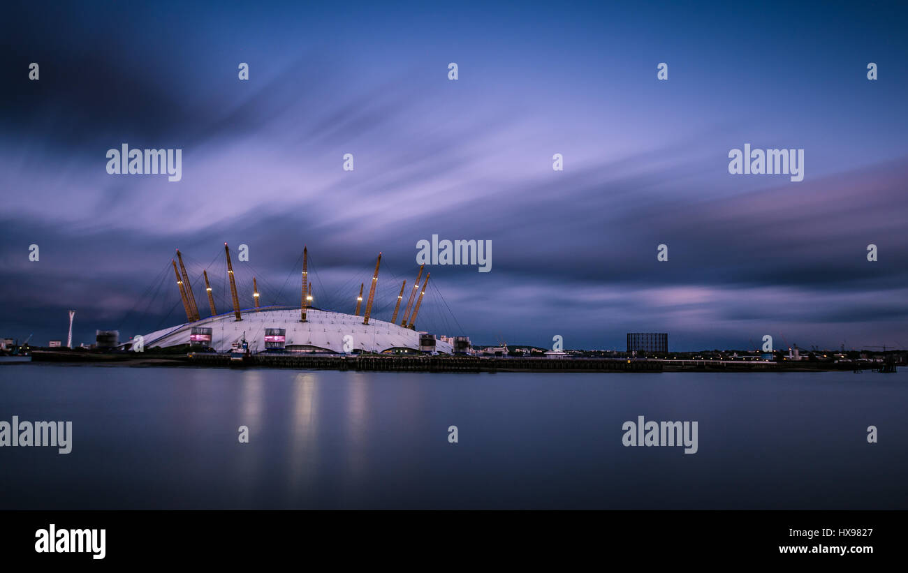 Le Millennium Dome (O2 Arena), Greenwich, Londres, Angleterre, Royaume-Uni, Europe Banque D'Images