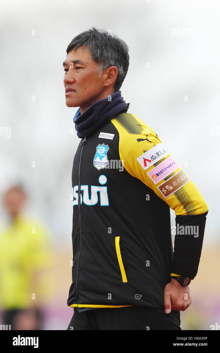 Stade athlétique Ashitaka Shizuoka, Shizuoka, Japon. Mar 25, 2017. Ken Yoshida (Azul Claro), 25 mars 2017 - Football : 2017 J3 match de championnat entre Azul Claro Numazu 4-1 Fujieda MYFC à Shizuoka Ashitaka Athletic Stadium, Shizuoka, Japon. Credit : YUTAKA/AFLO SPORT/Alamy Live News Banque D'Images