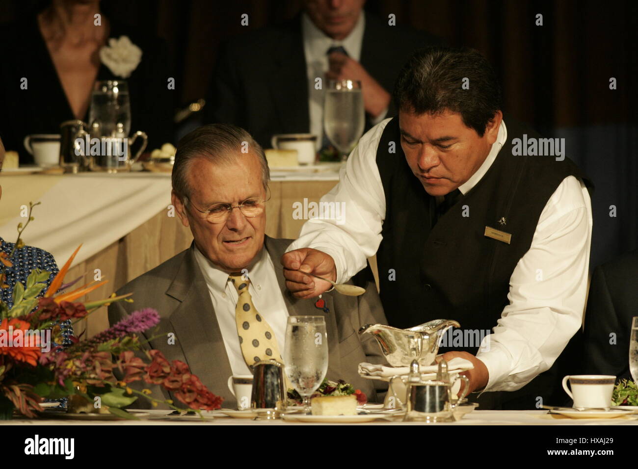 DONALD RUMSFELD, SECRÉTAIRE AMÉRICAIN DE LA DÉFENSE 04 août 2005 Beverly Hilton Hotel BEVERLY HILLS LA USA Banque D'Images