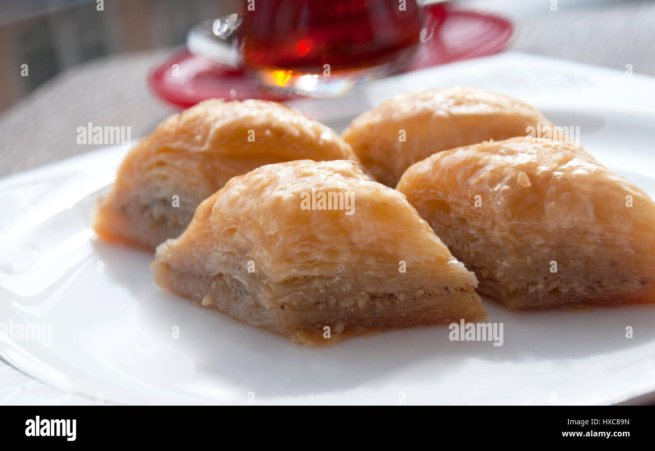 De délicieux plats turcs Sweet : Baklava aux noix Banque D'Images