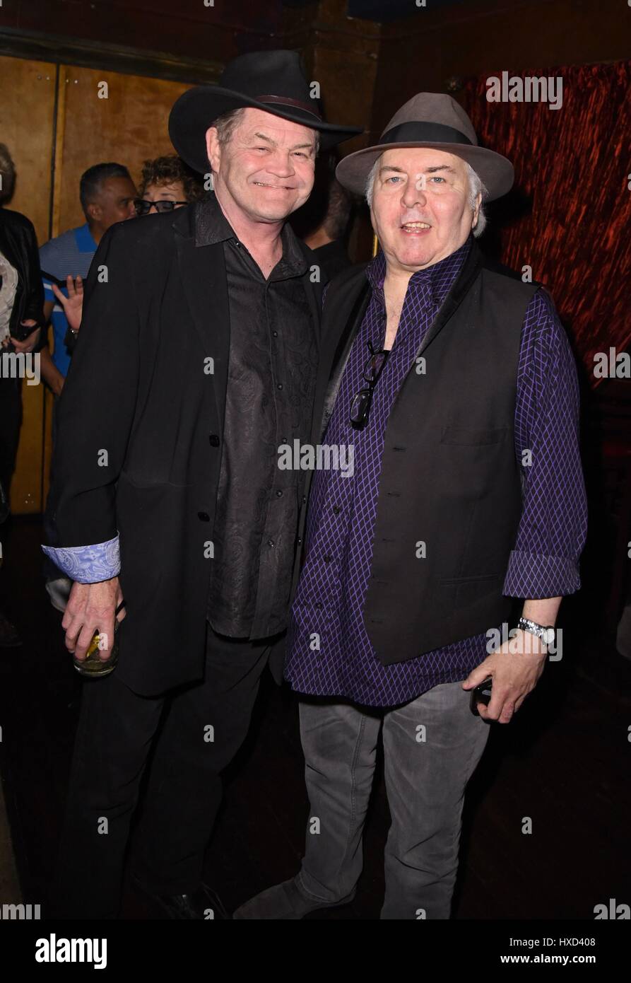 New York, NY, USA. Mar 27, 2017. Micky Dolenz, gène de Cornouailles les canailles aux arrivées de Micky Dolenz Partie privée, la salle de découpe, New York, NY 27 mars 2017. Credit : Derek Storm/Everett Collection/Alamy Live News Banque D'Images