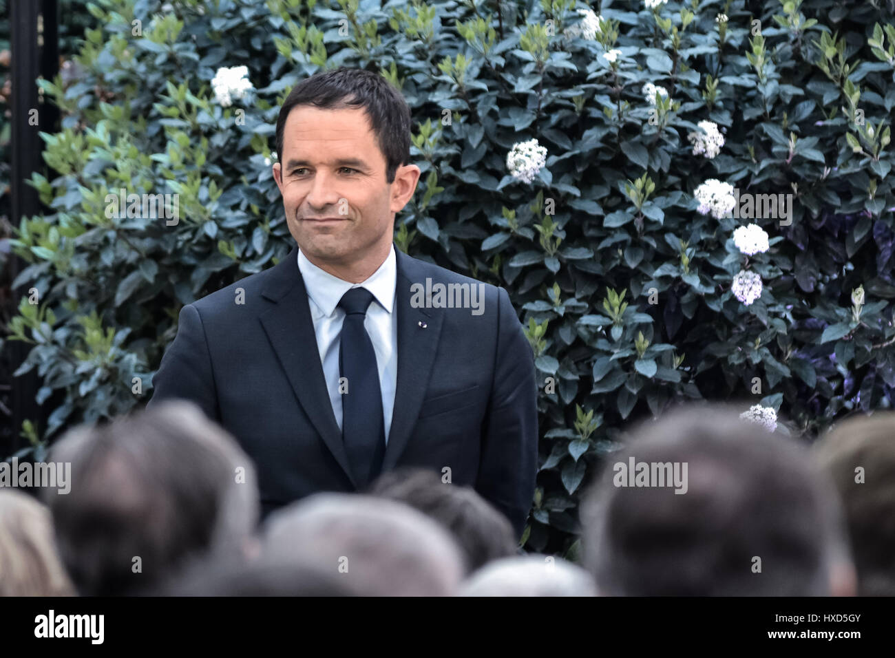 Paris, France. Mar 27, 2017. Hommage à Henri Emmanueli - 27/03/2017 - France/Ile-de-France (région)/Paris - Hommage à Henri Emmanueli au siège du parti socialiste en présence de Benoit Hamon, J.C. Cambadelis, Jean Marc Ayrault, Najat Vallaud Belkacem, Stéphane Le Foll, de crédit : Le Pictorium/Alamy Live News Banque D'Images