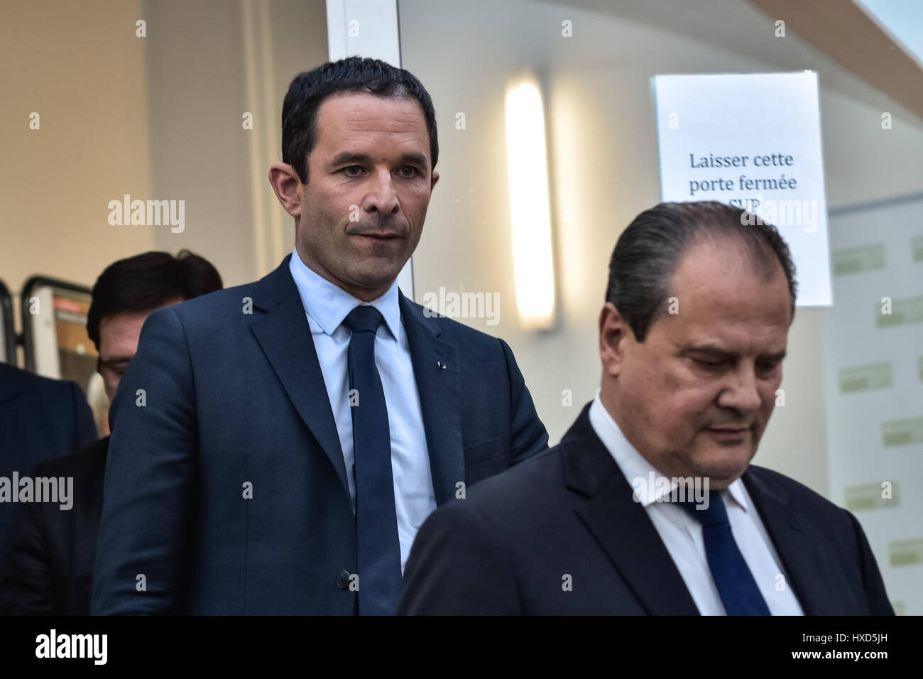 Paris, France. Mar 27, 2017. Hommage à Henri Emmanueli - 27/03/2017 - France/Ile-de-France (région)/Paris - Hommage à Henri Emmanueli au siège du parti socialiste en présence de Benoit Hamon, J.C. Cambadelis, Jean Marc Ayrault, Najat Vallaud Belkacem, Stéphane Le Foll, de crédit : Le Pictorium/Alamy Live News Banque D'Images