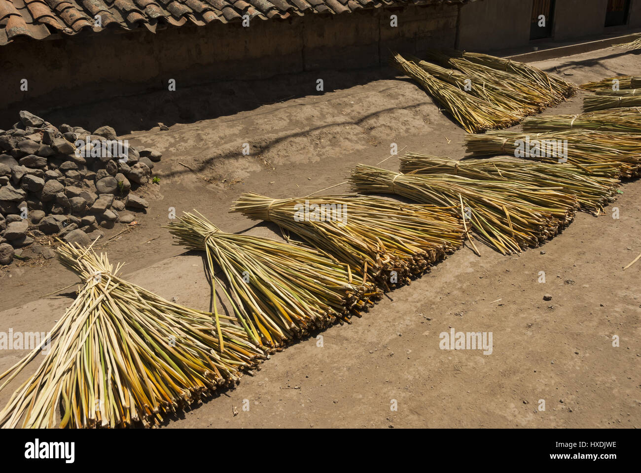 L'Équateur, Otavalo, le tissage artisanal matériel Banque D'Images