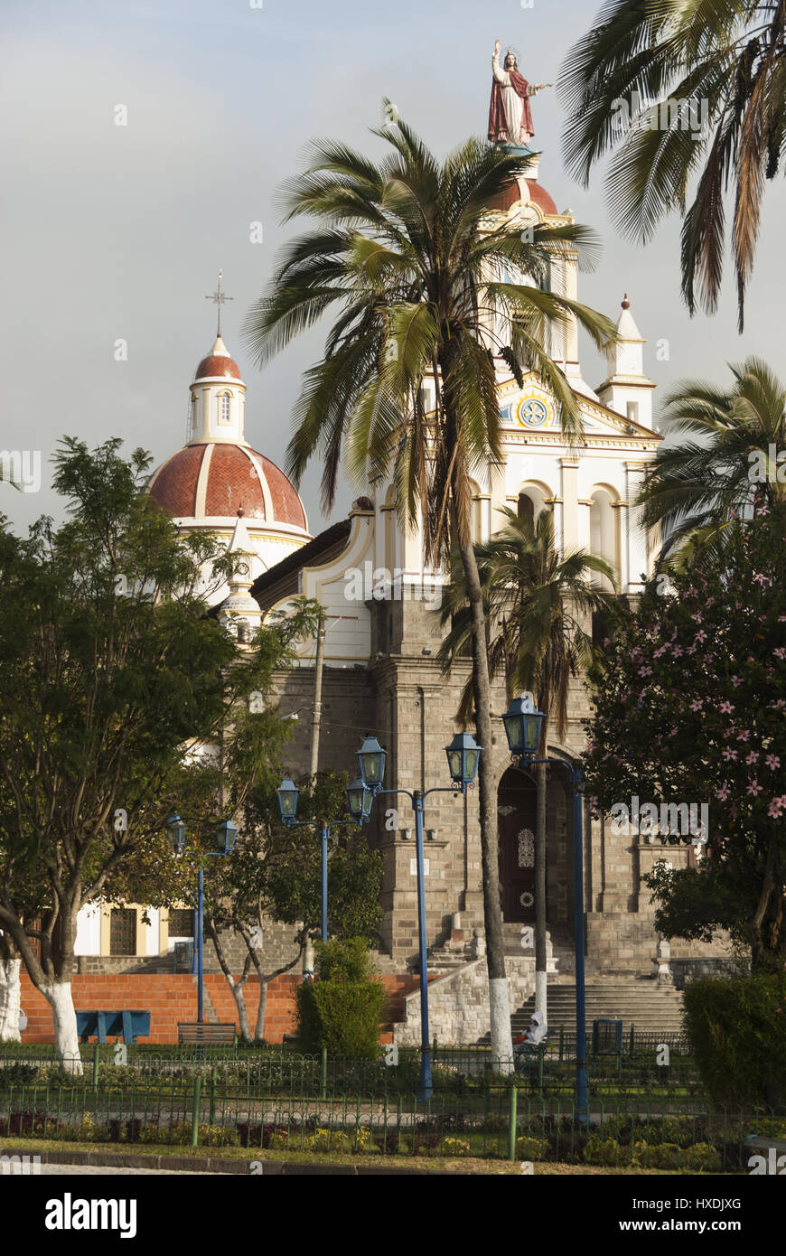 L'Équateur, Cotacachi, Cotacachi Plaza, église Banque D'Images