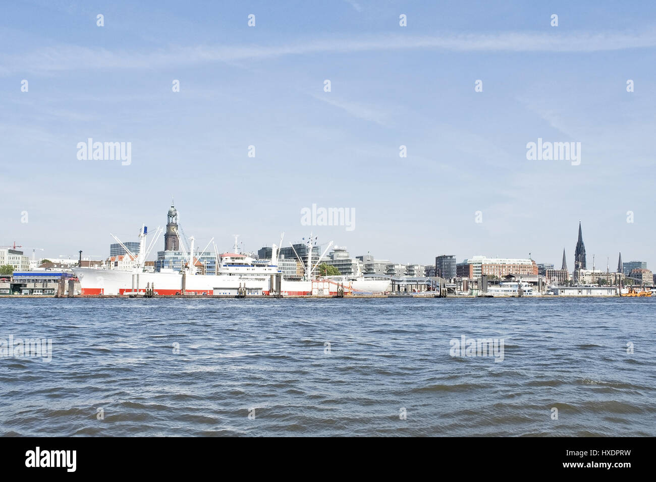 "Museum Ship ? ?  ? Cap San Diego ? ?  ? Dans le pont d'outre-mer dans le port d'Hambourg, musée du navire ''Cap San Diego'' sur le pont dans le port d'outre-mer Banque D'Images