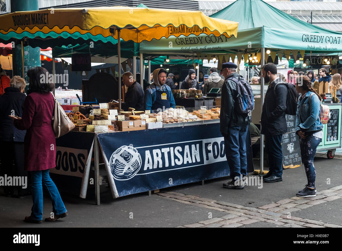 Borough Market Afficher les clients de décrochage Artisan Shoppers Banque D'Images