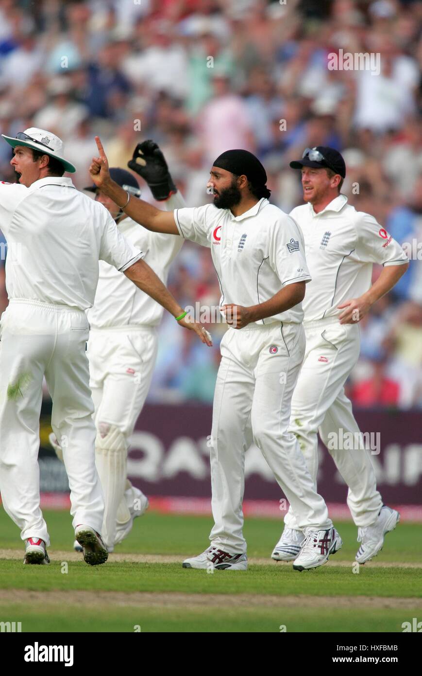MONTY PANESAR & Matthieu avant l'ANGLETERRE V ANTILLES OLD TRAFFORD MANCHESTER EN ANGLETERRE 08 Juin 2007 Banque D'Images