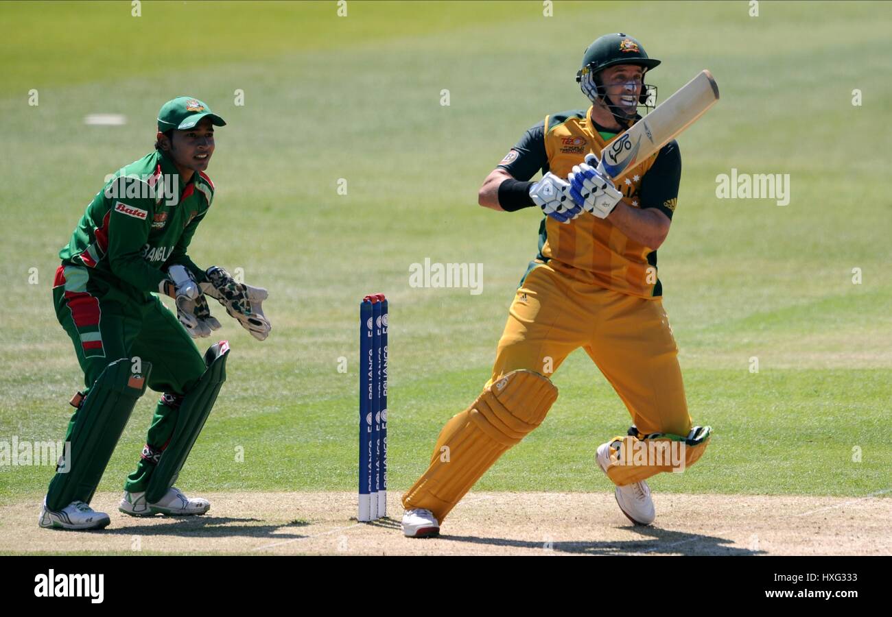 MUSHFIQUR RAHIM & MIKE HUSSEY AUSTRALIE BANGLADESH V NOTTINGHAM TRENT BRIDGE ANGLETERRE 01 Juin 2009 Banque D'Images