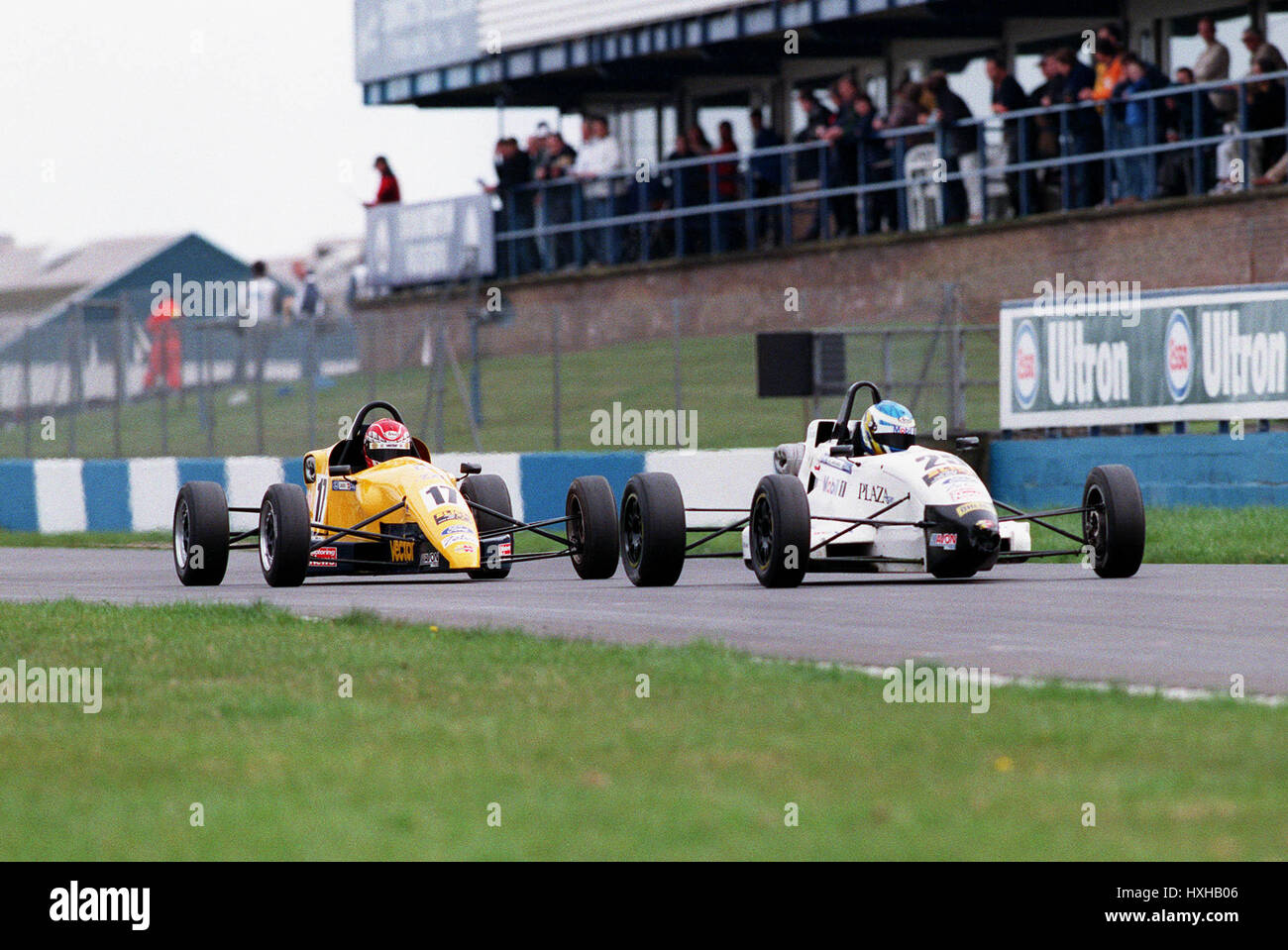 Les courses de Formule Ford Donington Park le 13 avril 1999 Banque D'Images