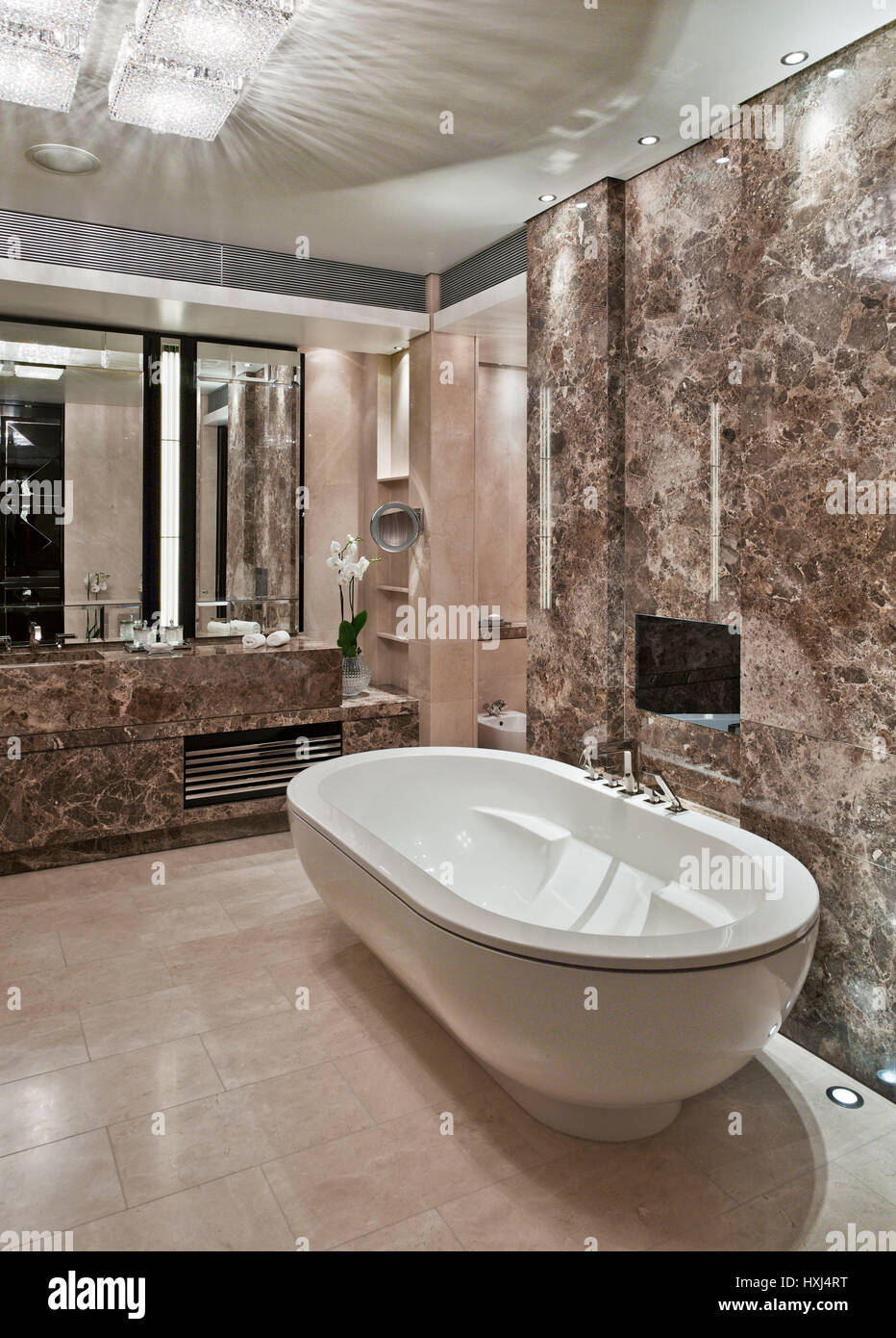 Salle de bains dans un appartement de luxe à Londres Banque D'Images