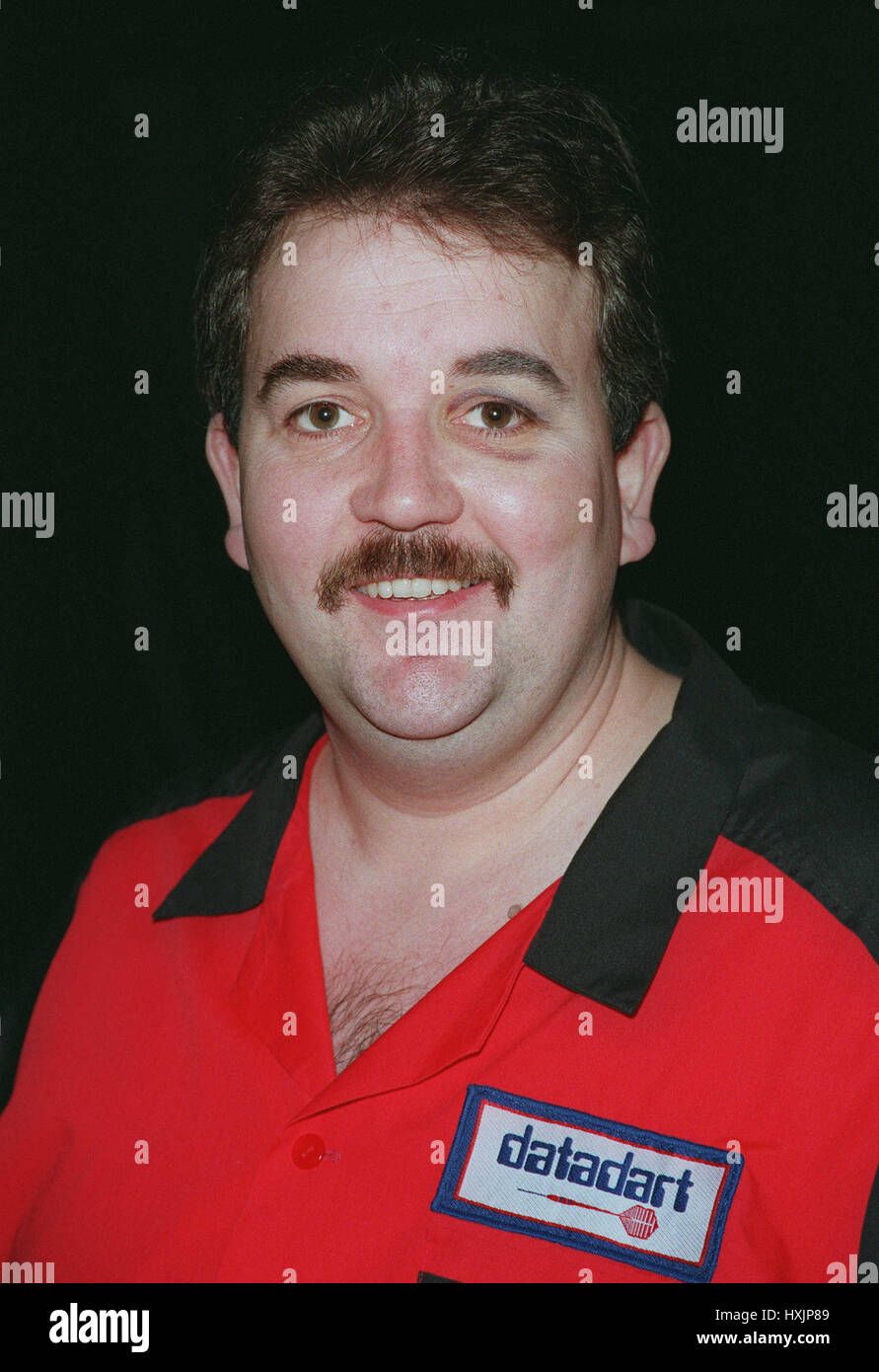 PHIL TAYLOR PRO FLÉCHETTES WDC 12 Janvier 1995 Banque D'Images