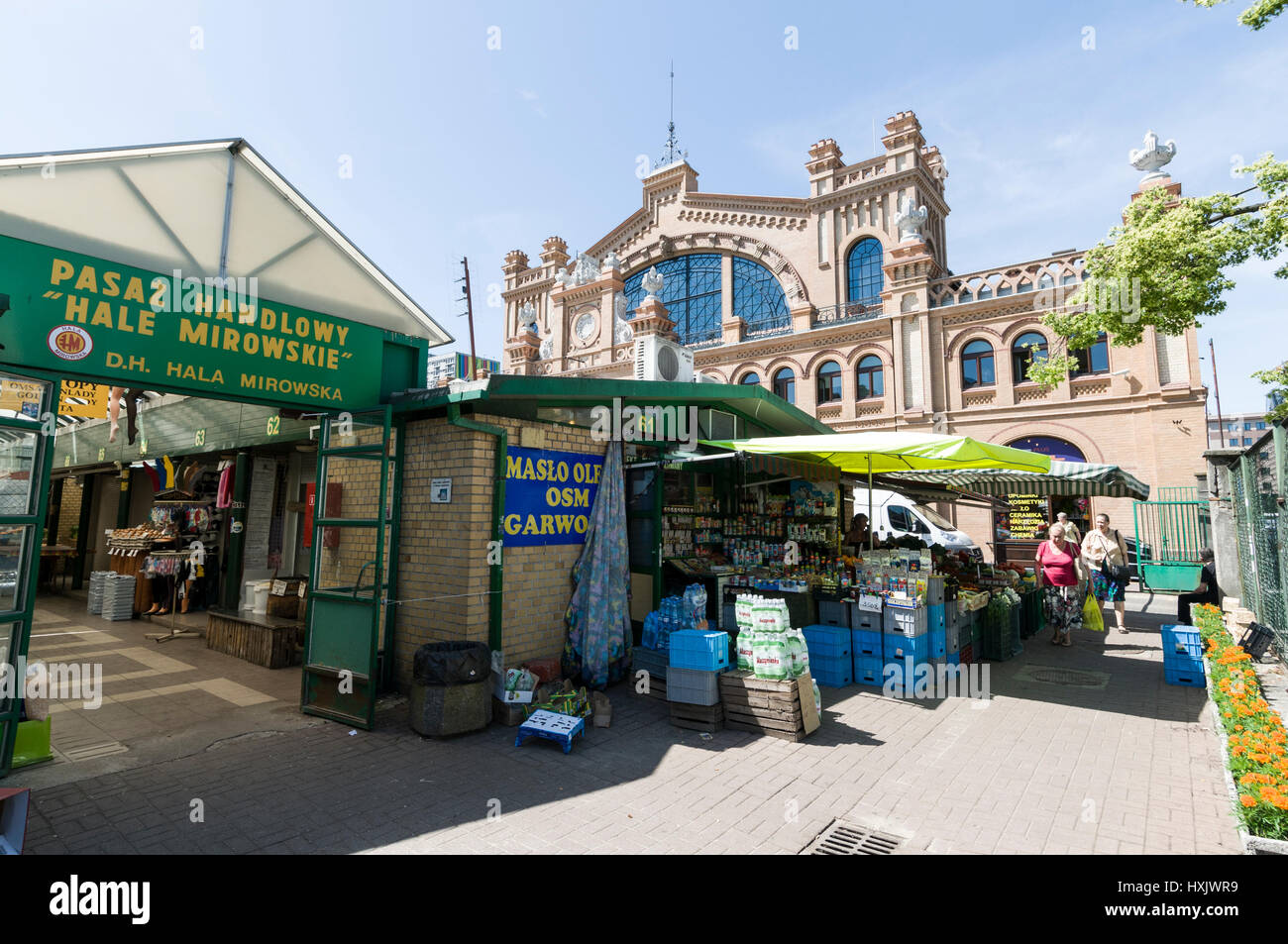 Un marché de fruits et légumes à Hala Mirowska Mirowski plac dans, Varsovie, Pologne Banque D'Images