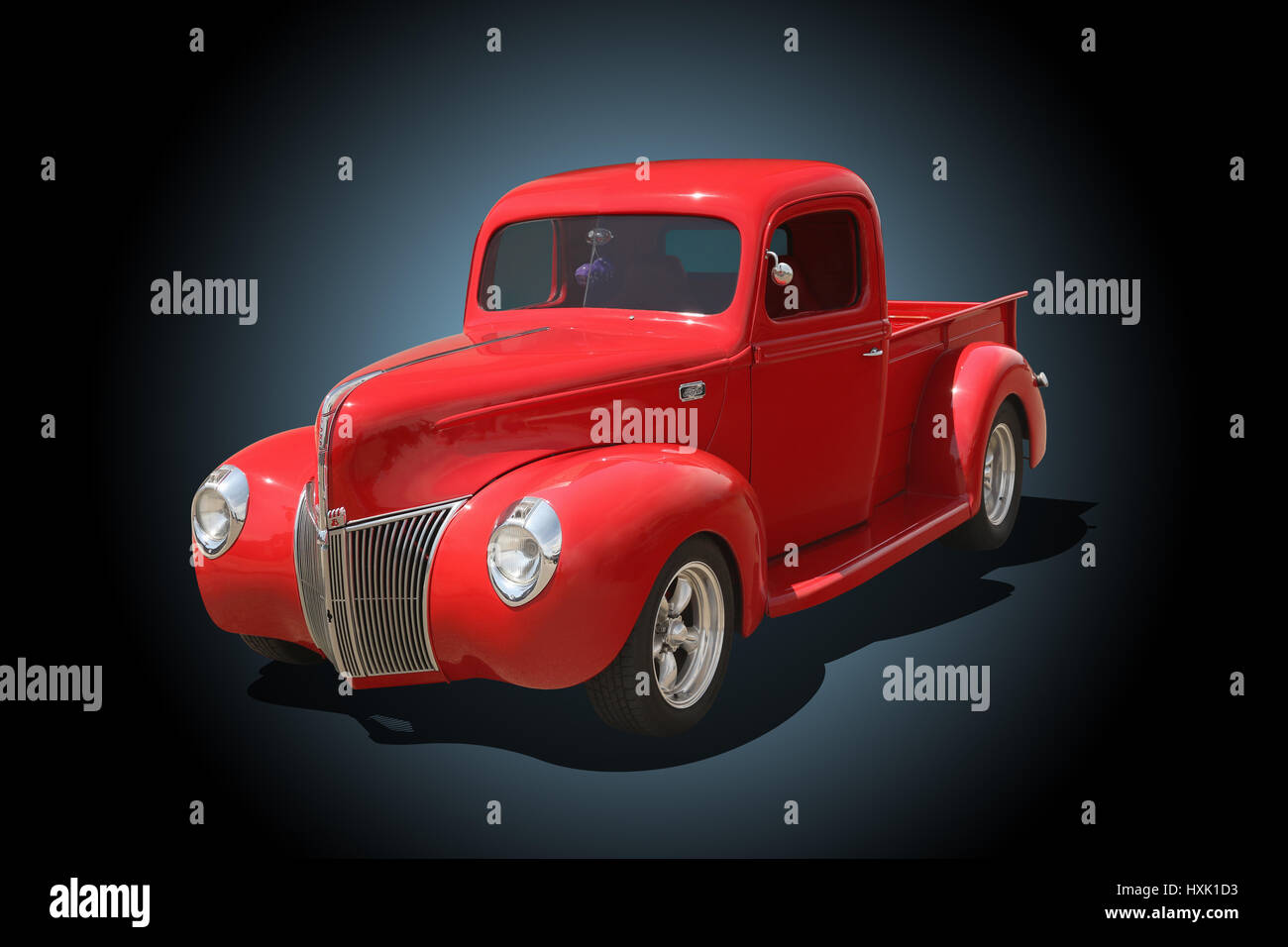 Chariot- 1940 pickup Ford. Rouge. Banque D'Images