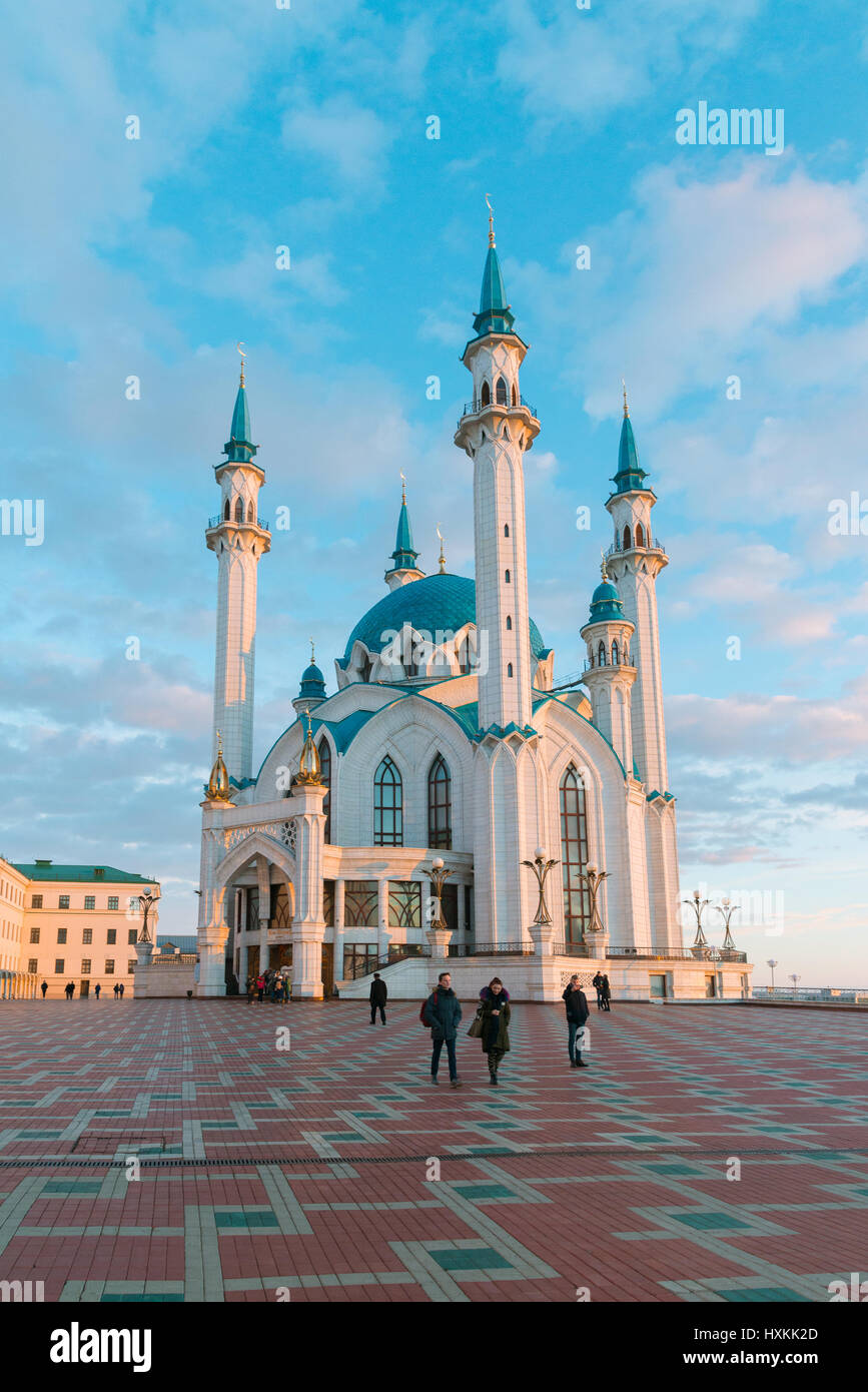Kazan, Russie - Mars 26,2017. Avis de Kul-Sharif mosque at sunset. Adyguée Banque D'Images