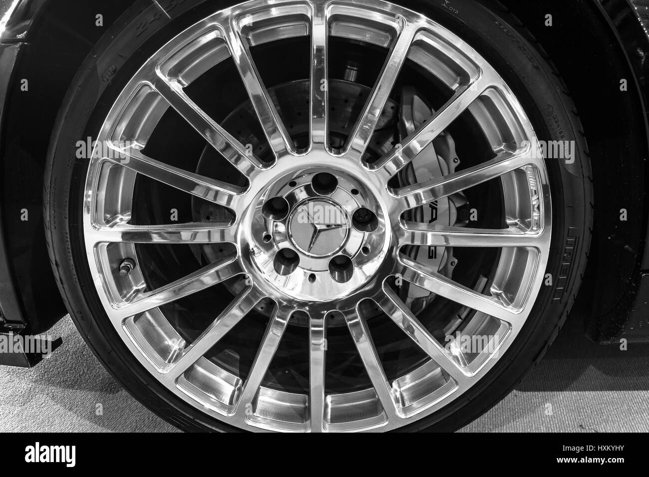 Système de freinage avant de la voiture de sport de luxe Mercedes-Benz CLK63 AMG Black Series, 2007. Banque D'Images