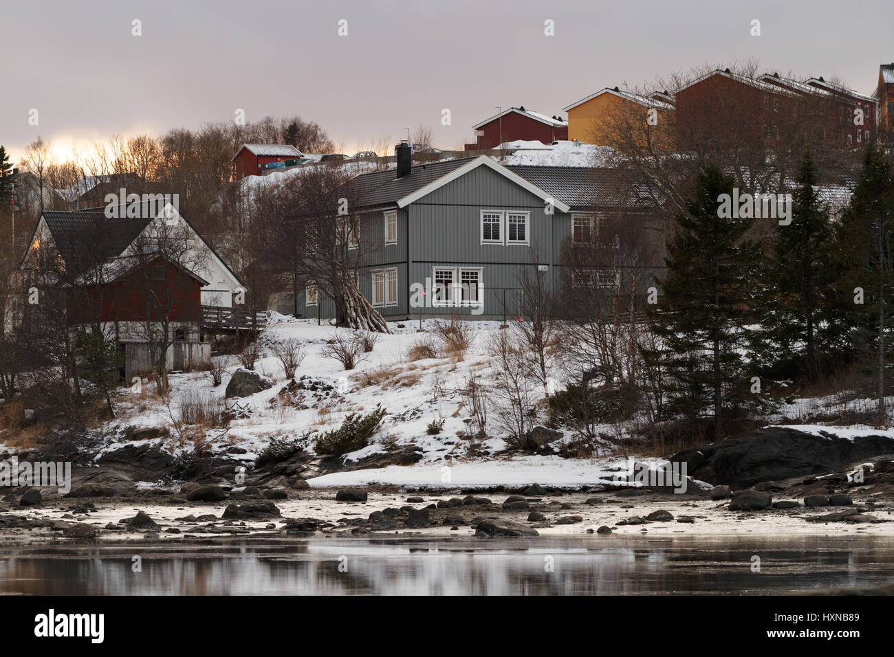Maisons dans Mørkved, Bodø, Norvège Banque D'Images