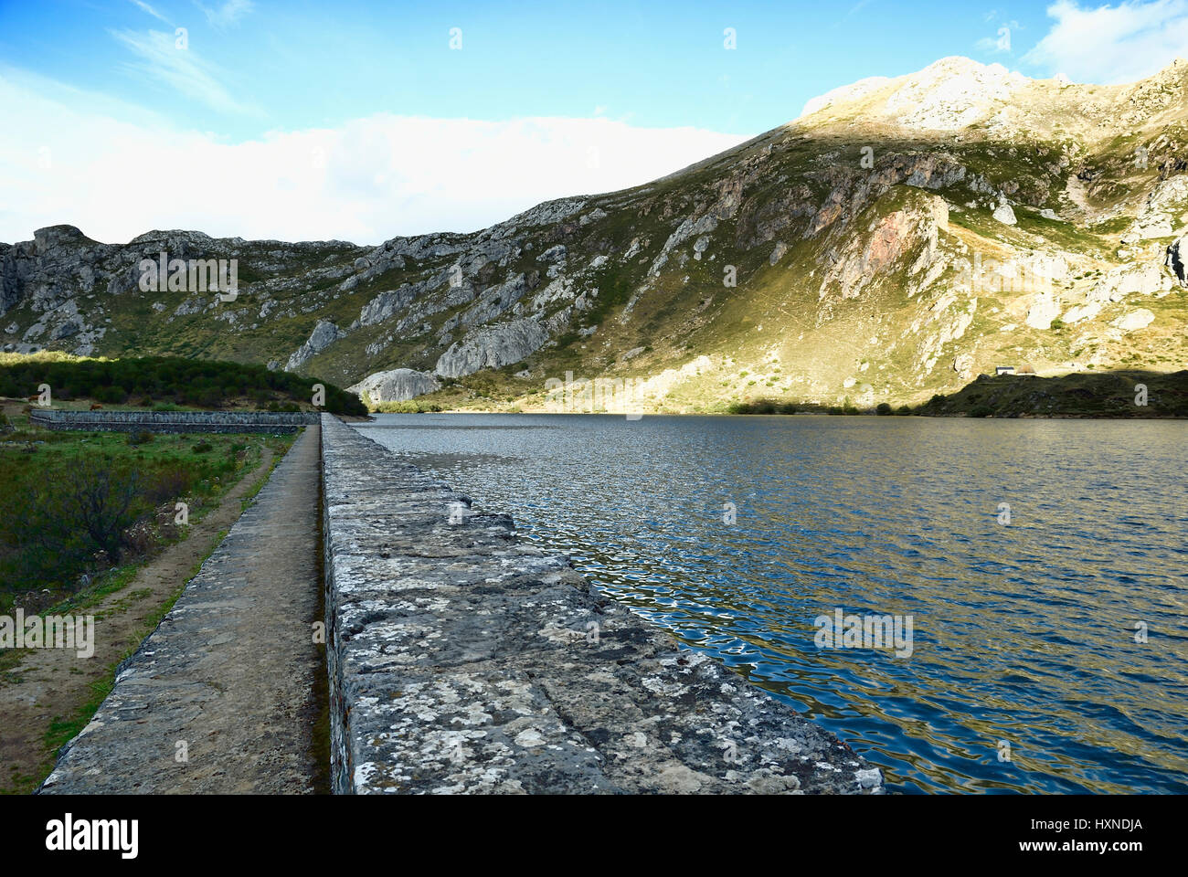 Lago del Valle. Valle del Lago. Somiedo, Principauté des Asturies, Espagne, Europe Banque D'Images