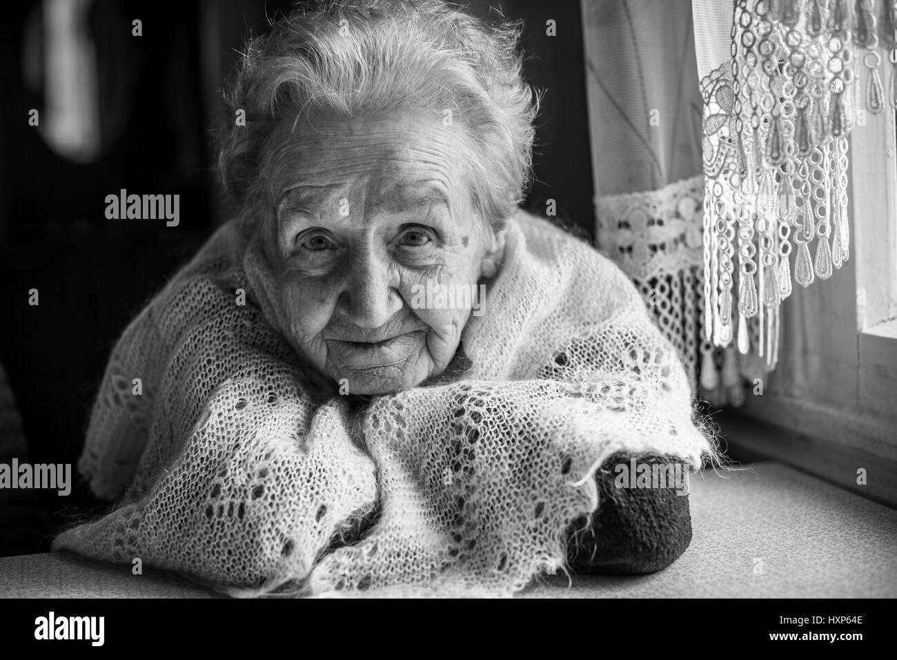 Grand mère noire Banque d'images noir et blanc - Alamy