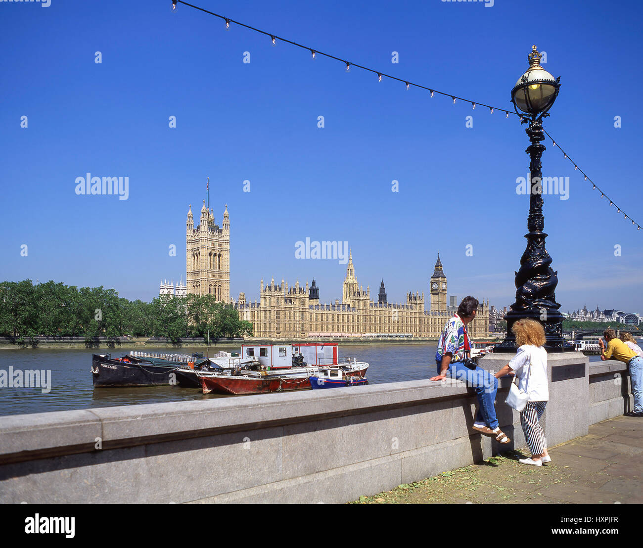 Chambres du Parlement et à partir de la rive sud de la rivière Thames, London Borough of Lambeth, Greater London, Angleterre, Royaume-Uni Banque D'Images