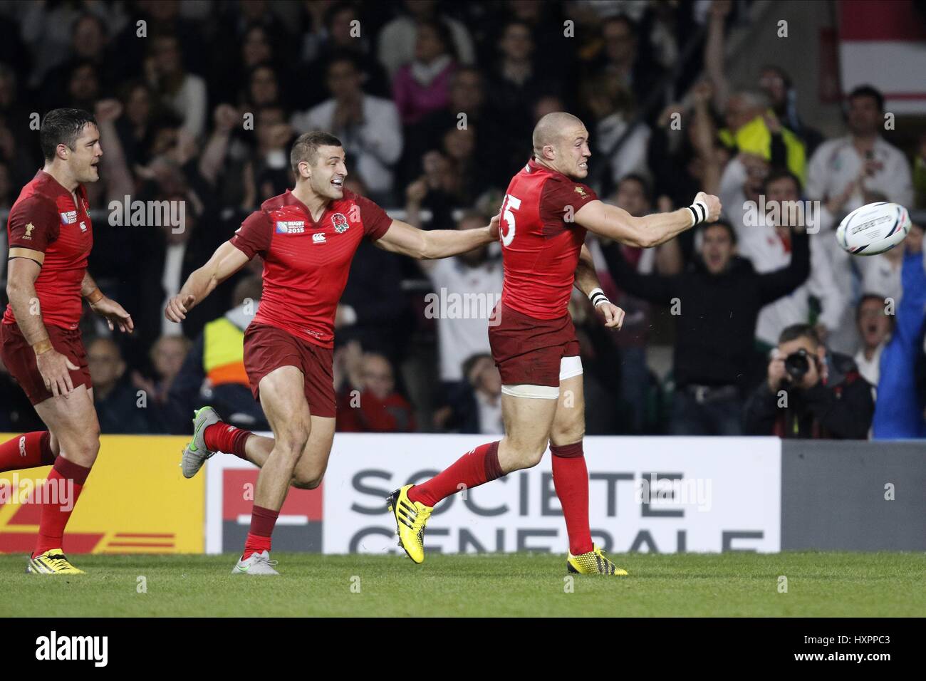 BRAD BARRITT JONNY PEUT MIKE BROWN L'ANGLETERRE V FIDJI FIDJI V ANGLETERRE LONDRES TWICKENHAM ANGLETERRE 18 Septembre 2015 Banque D'Images