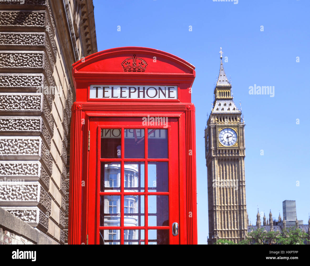 Cabine téléphonique rouge et Big Ben, Parliament Square, City of westminster, Greater London, Angleterre, Royaume-Uni Banque D'Images