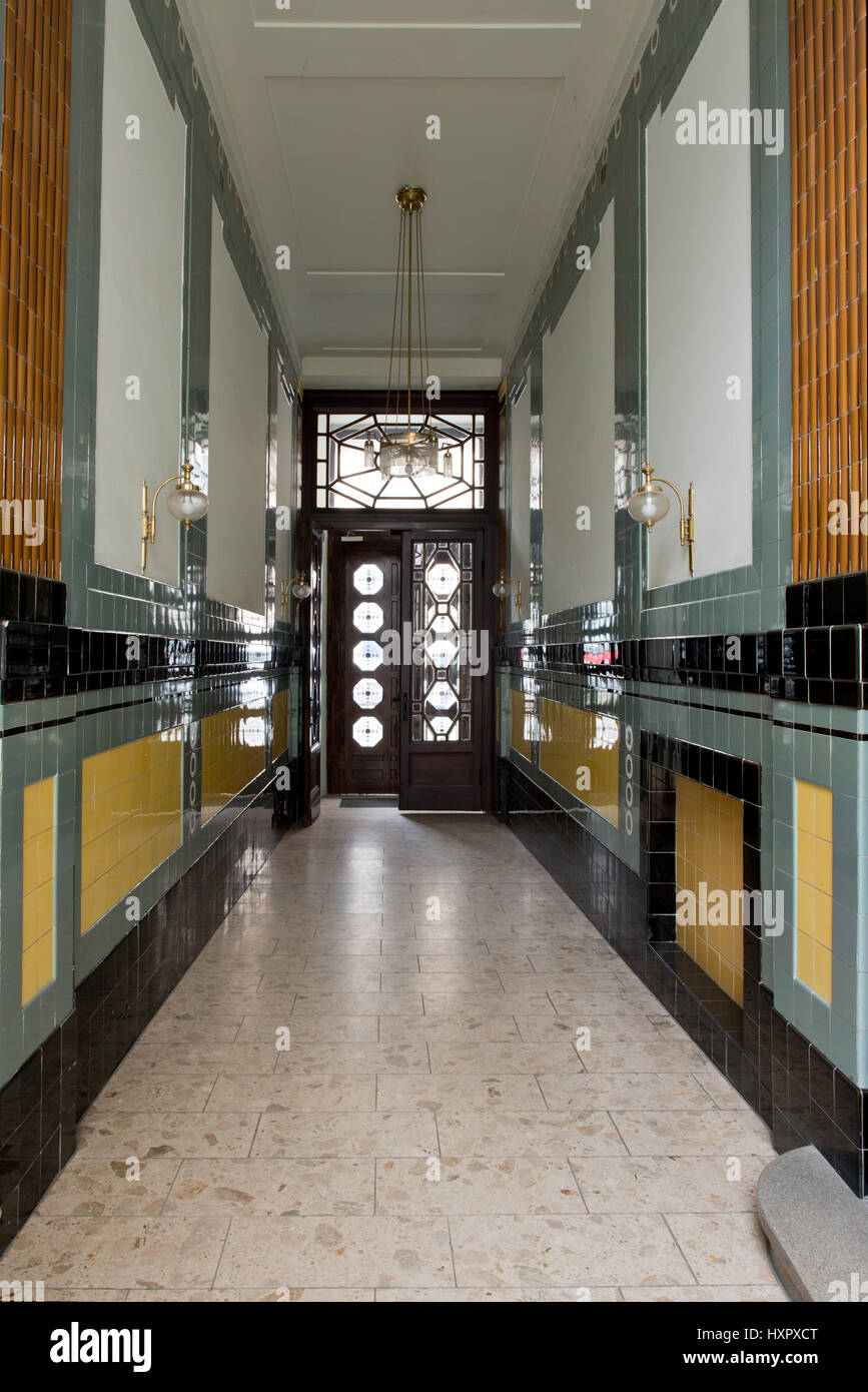 Brüder Schwadron, Baukeramik, Wien, Österreich Banque D'Images