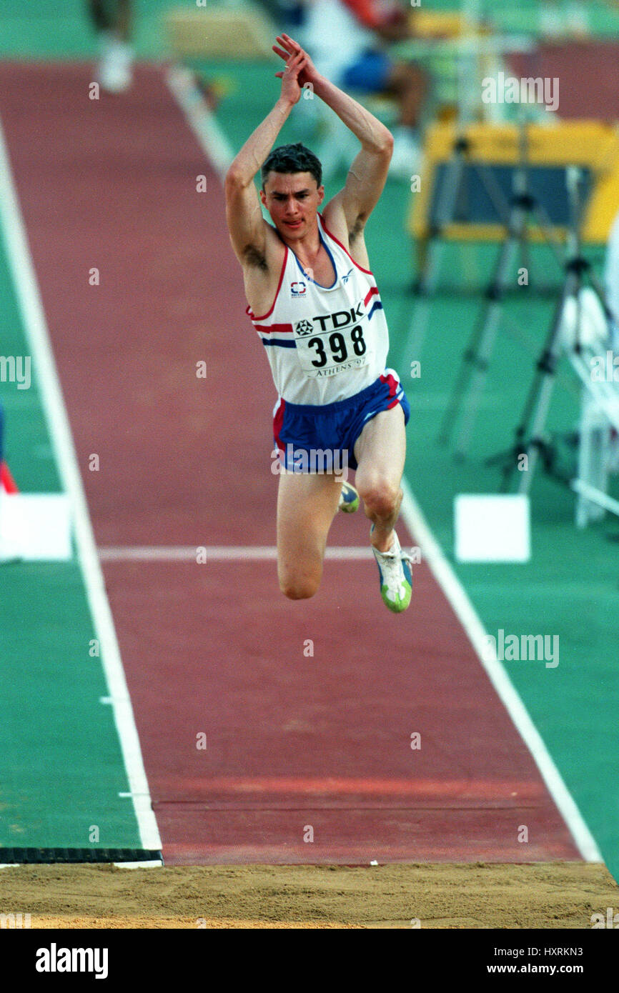 JONATHAN EDWARDS triple saut 22 Août 1997 Banque D'Images