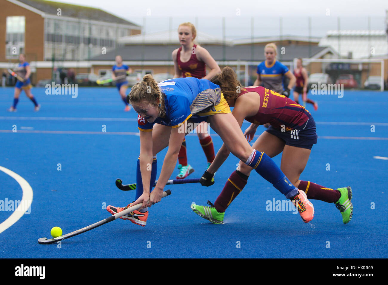 Les images de l'équipe universitaire de 2017 Women's match entre l'Université de Cardiff a rencontré, à l'Université de Bath v Cyncoed Campus, 29 mars 2017 Banque D'Images