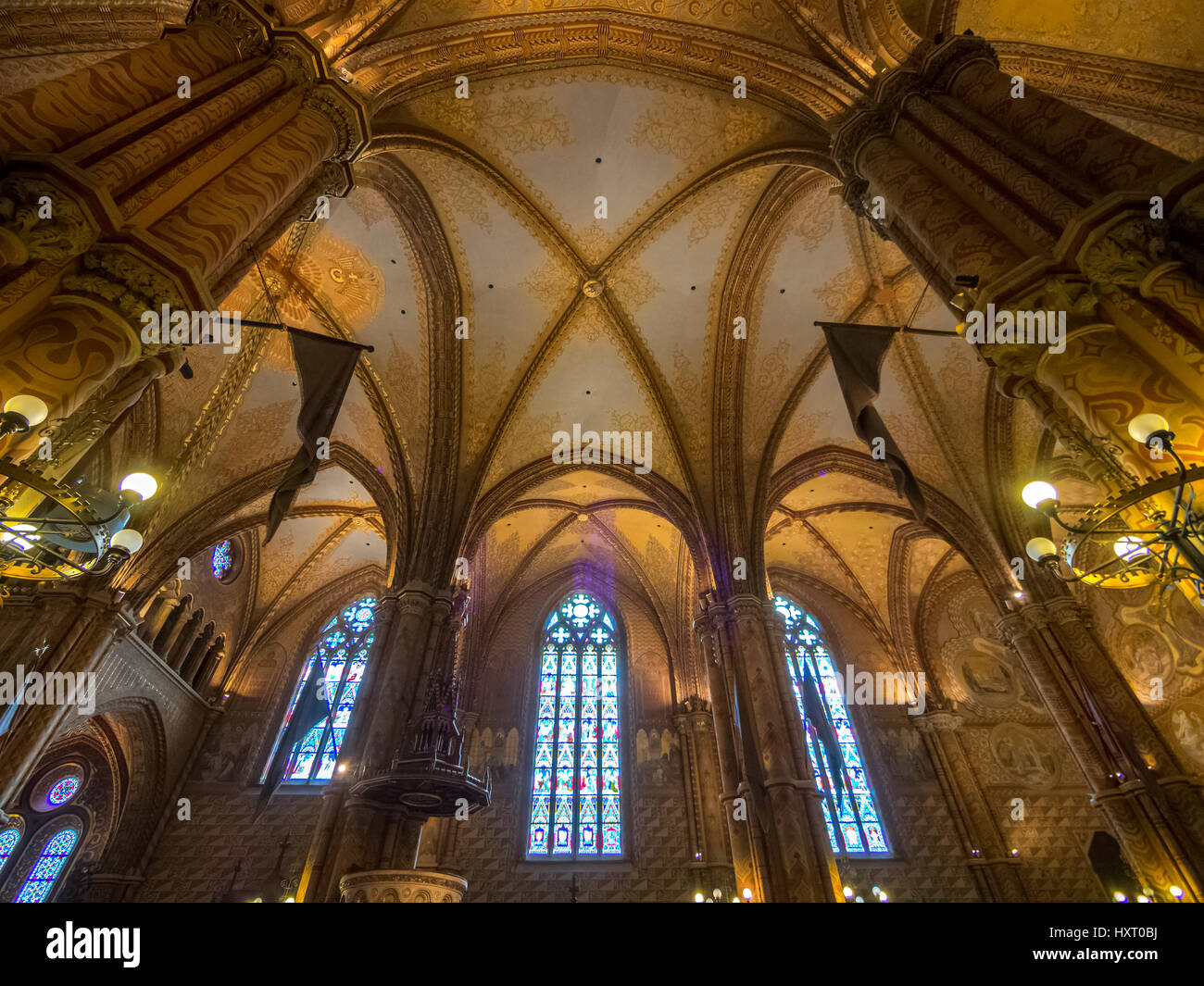 Budapest, Hongrie - le 22 mars 2017. L'intérieur de l'église Matthias, l'un des célèbres attractions touristiques de la Hongrie. Il est situé dans le domaine de la Hongrie Ca Banque D'Images