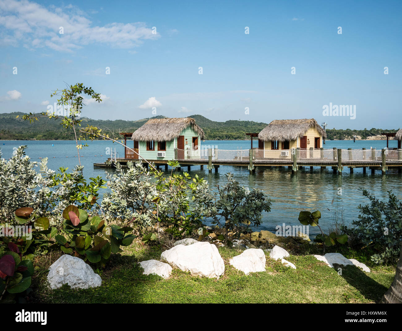 Maison de cabines à ambre sur mesure Croisière en Caraïbes Cove Resort en République Dominicaine Banque D'Images