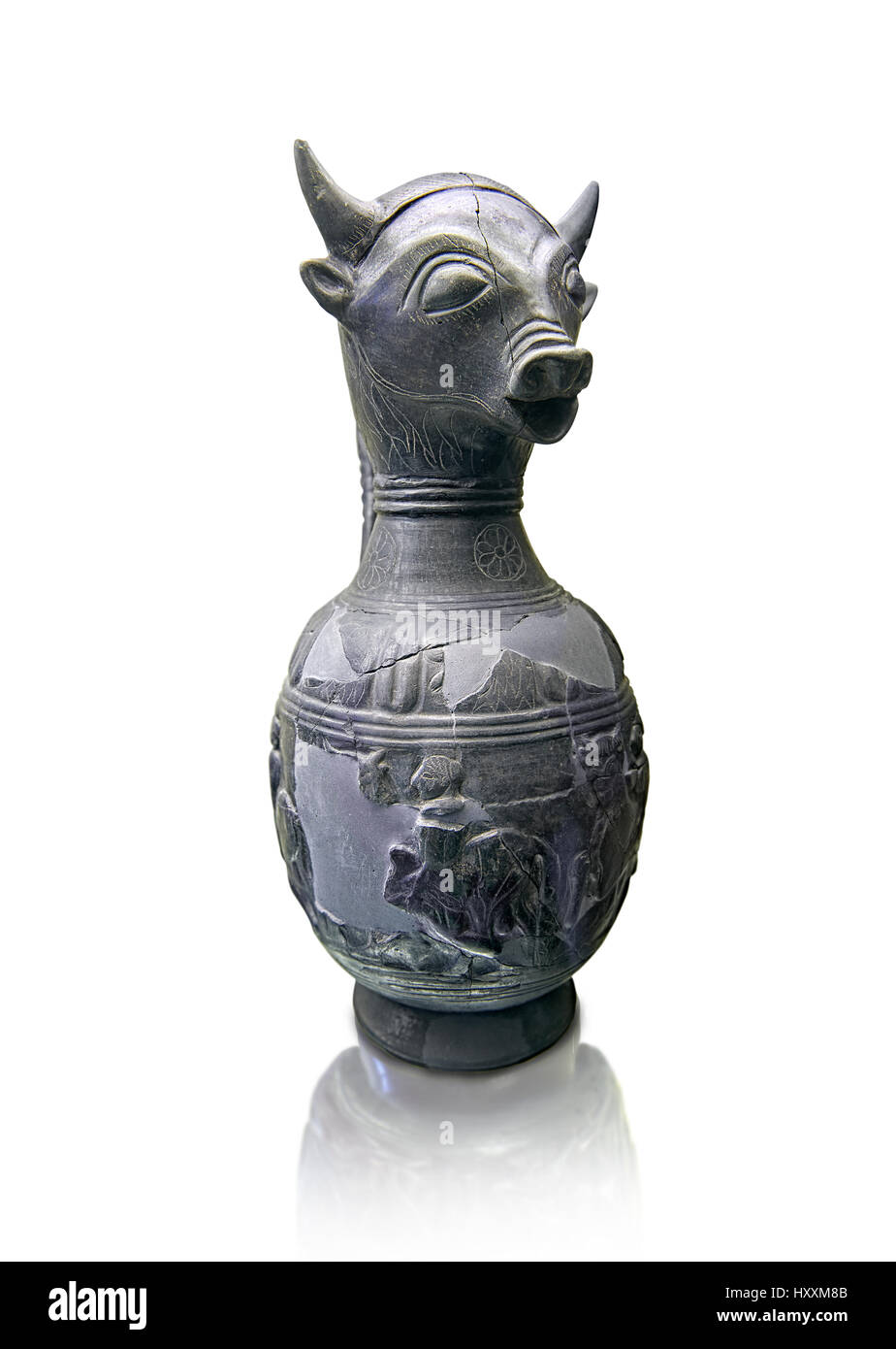 6e siècle avant J.-C. Bull étrusque dirigé bucherro oinochoe style, ou cruche de vin, faites en Chuisi, inv 3190, Musée Archéologique National de Florence, Italie , Banque D'Images