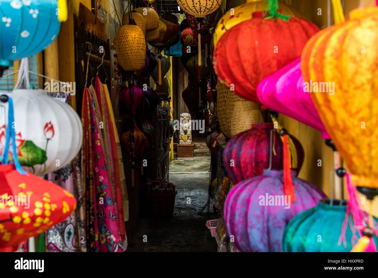Lanternes colorées dans de vieux Hoi An, Vietnam Banque D'Images