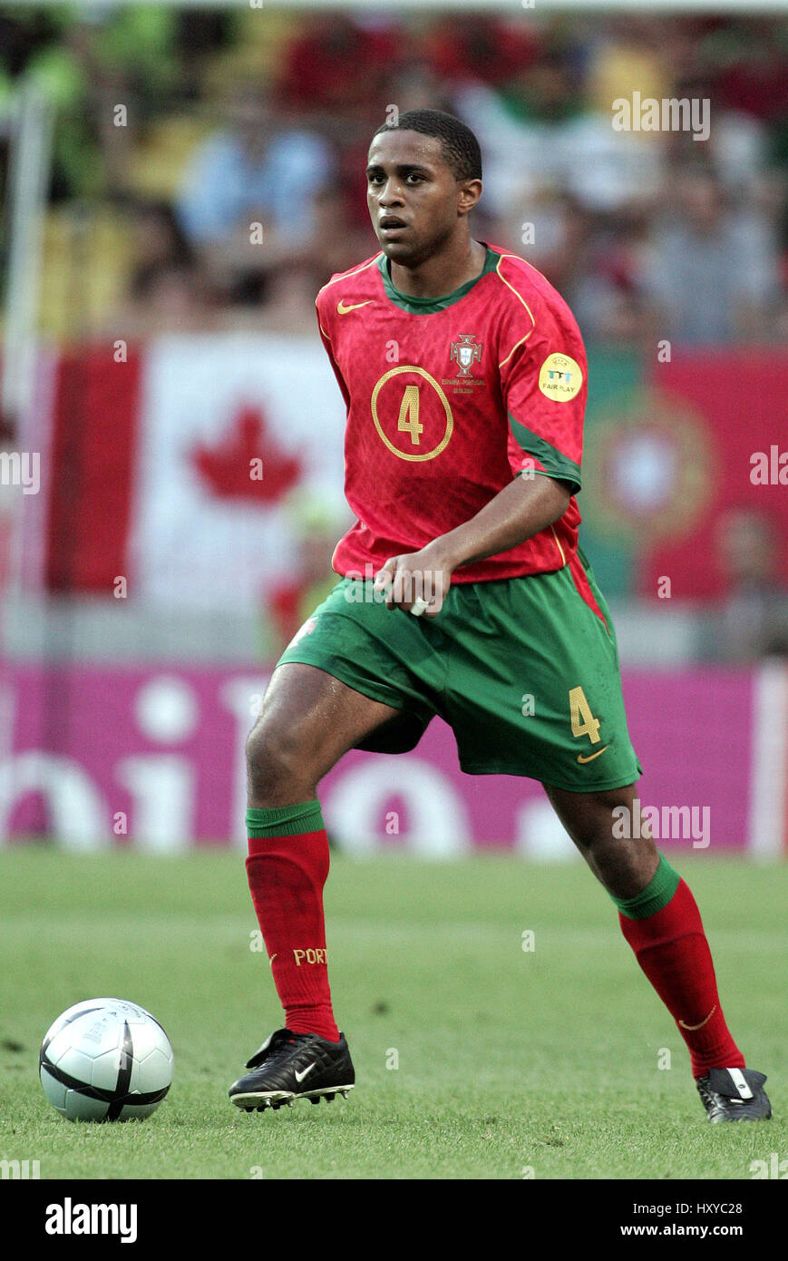 JORGE ANDRADE PORTUGAL & DEPORTIVO LA COROGNE JOSE ALVALADE STADIUM LISBONNE PORTUGAL 20 Juin 2004 Banque D'Images