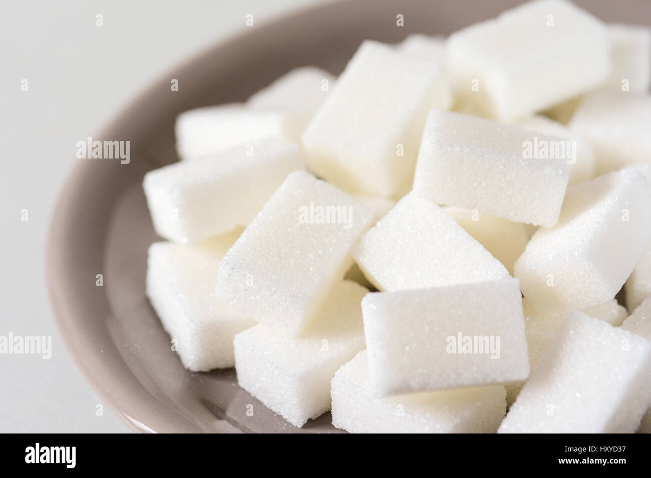 Libre d'un tas de cubes de sucre raffiné blanc Banque D'Images